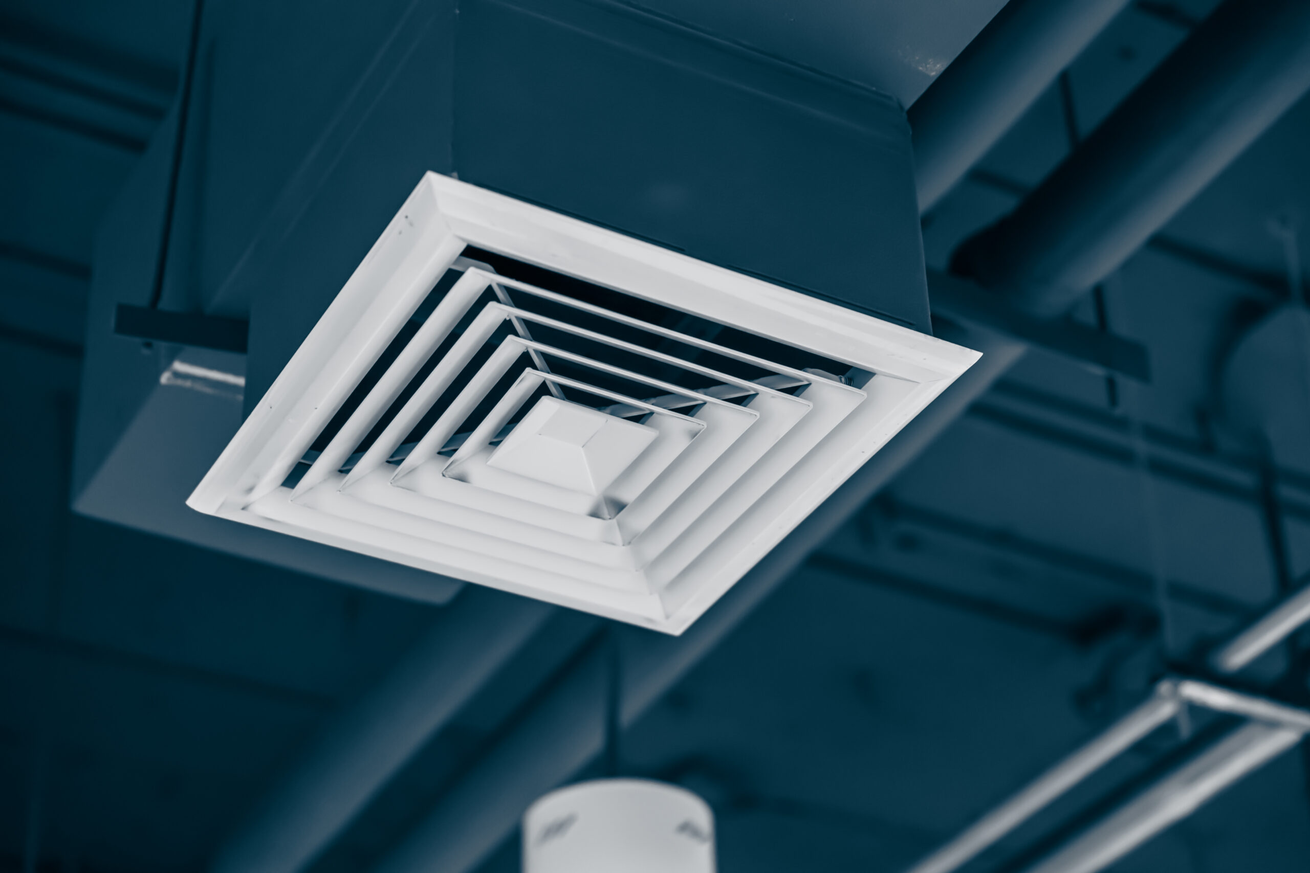 air-conditioning-in-office-air-duct-pipe